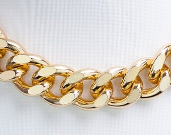 3.2ft Chunky Gold Chain, Twisted Curb Chain, Aluminum Chain, 23x19mm, 138A.1D