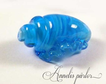 Handmade lampwork glass large shell bead, aqua, Artisan, SRA