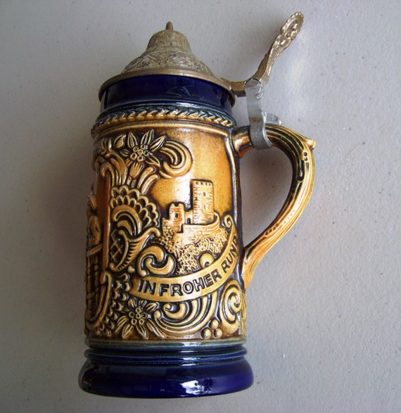 Gerz West Germany Lidded Stein In FROHER RUNDEIN GUTER Trunk
