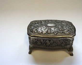 Metal Trinket box, jewel-box, Made in Japan, Embossed, Grape pattern