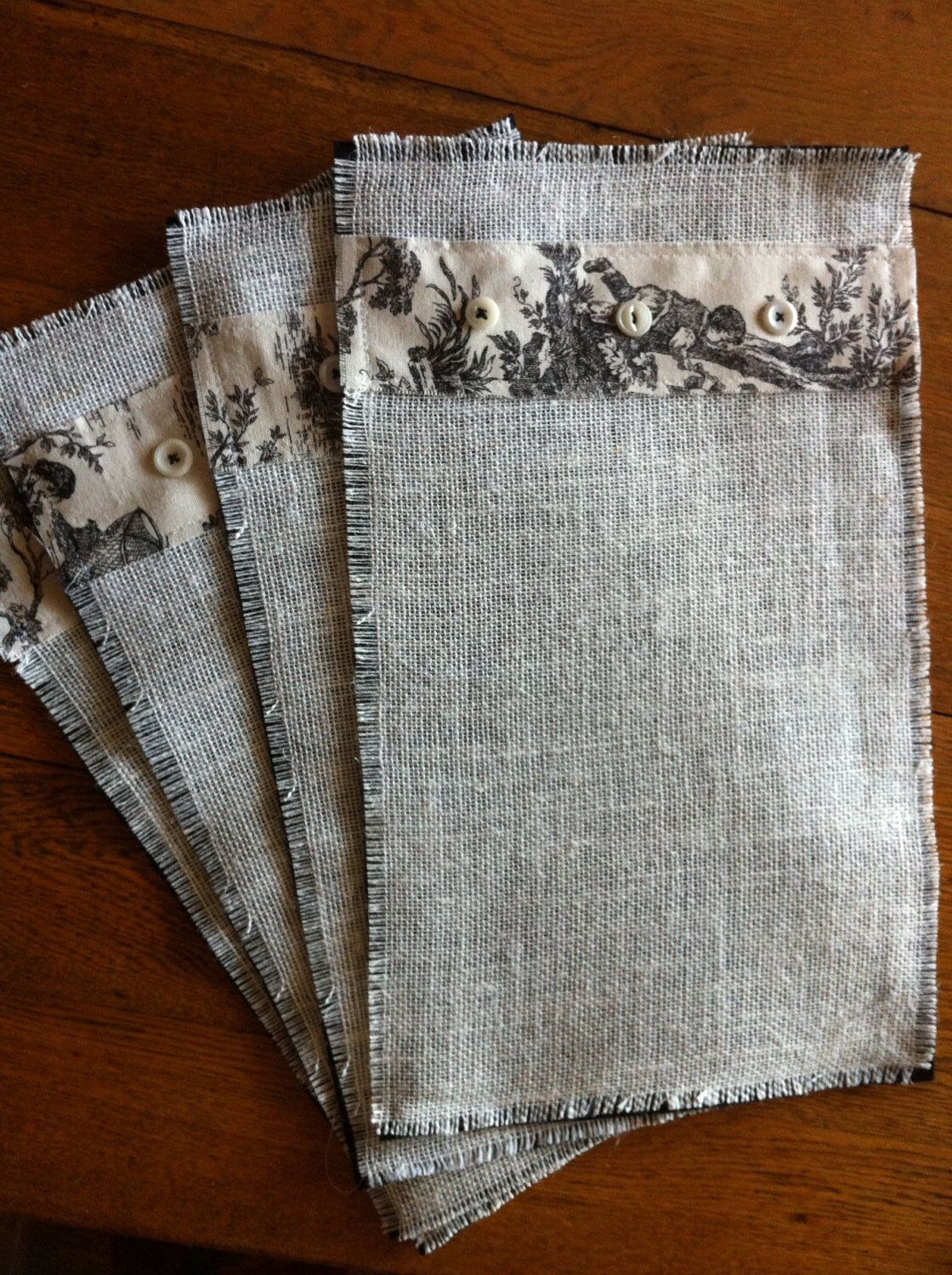 4 Shabby Chic Placemats made of Burlap with Toile in Black