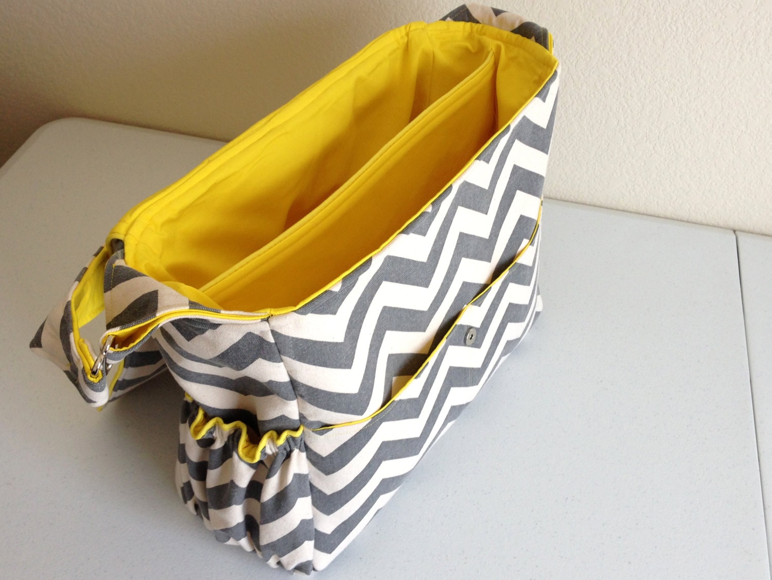 Large Messenger Diaper Bag with Divider Gray Chevron and