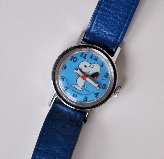 snoopy watch vintage blue peanuts charles by daisychainvintage