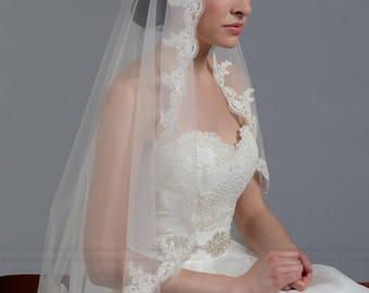 wedding veil, bridal veil, mantilla veil, fingertip length veil, alencon lace veil, wedding veil ivory