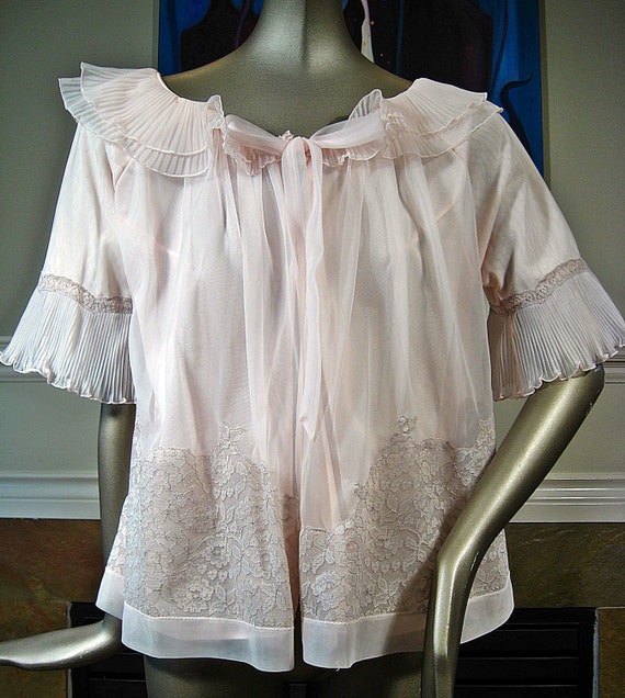 Vintage PINK Chiffon & Lace BED JACKET m l