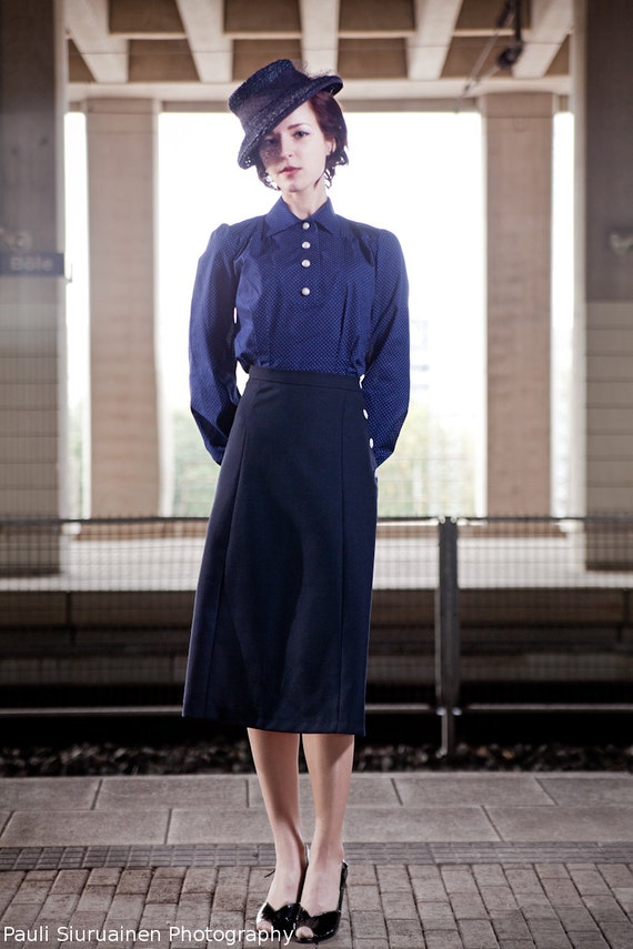 SALE 40s style shirt in navy blue cotton with white polka dots, size SALE 40s style shirt in navy blue cotton with white polka dots, size