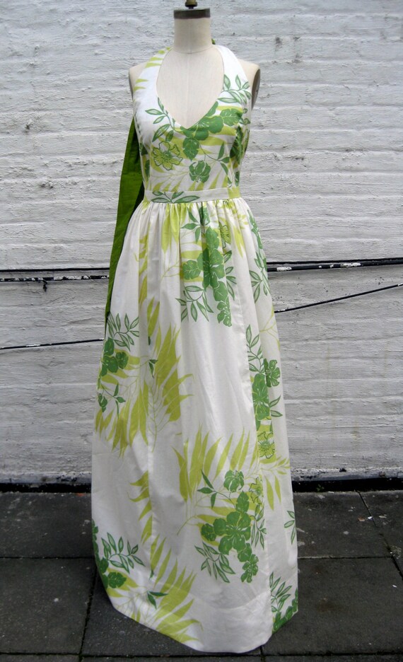 green and ivory wedding dress
