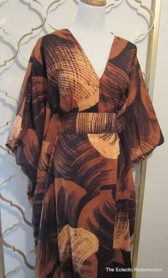 Vintage 1970s Caftan Maxi Dress Cotton-Caribelle Batik-Angel
