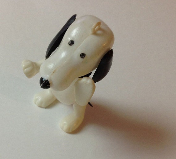 plastic snoopy figures