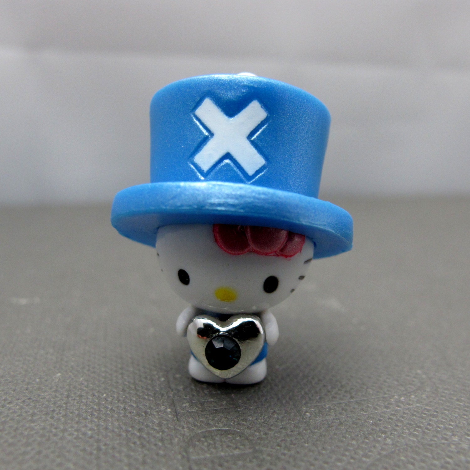 September One Piece Chopper Hello Kitty Necklace by boxofcutestuff