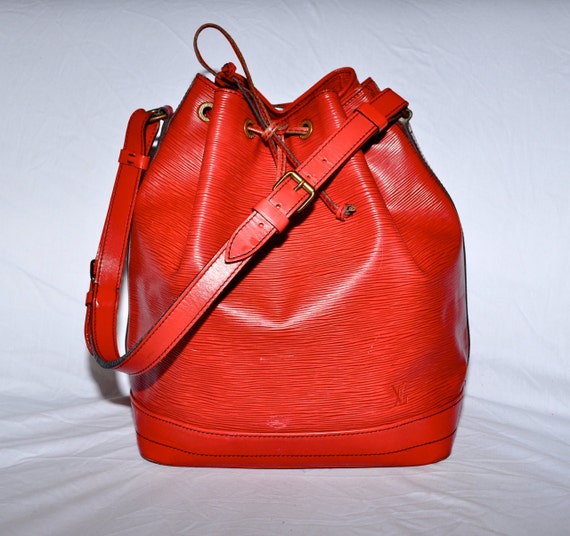 LOUIS VUITTON Noe Large Bucket Bag Red EPI Leather by louise49