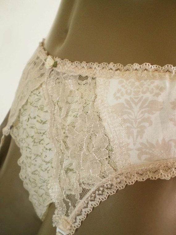 Wedding Garter Belt Ivory Damask Vintage Style Elegant by Swoon