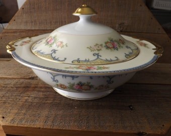 Vintage Meito China, Large Serving Bowl, Covered Serving Bowl, Floral Serving Dish
