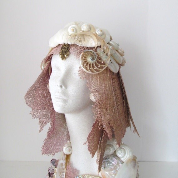 Bust Seashell Mannequin Head Pearl and Mauve Seafans