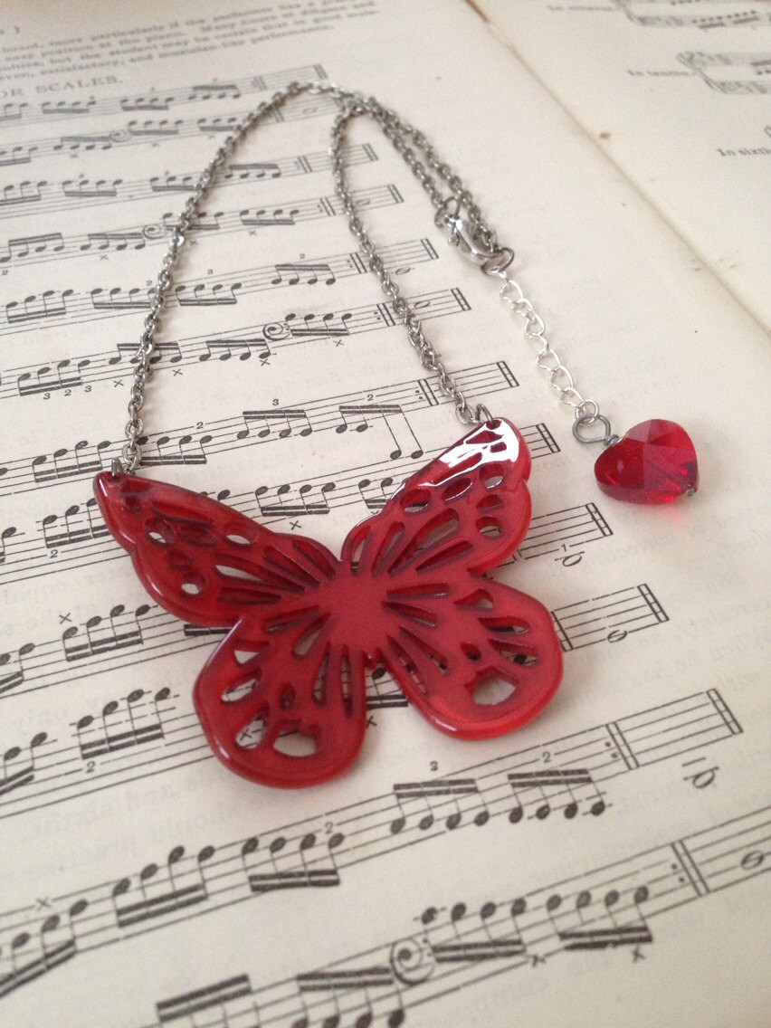 Acrylic red delicate butterfly necklace by MummybirdPretties