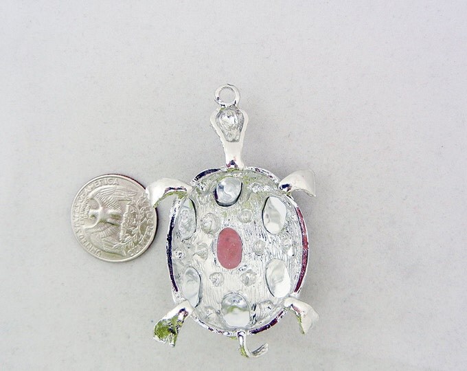 Textured Silver-tone Turtle Pendant Clear Acrylic Cabochons