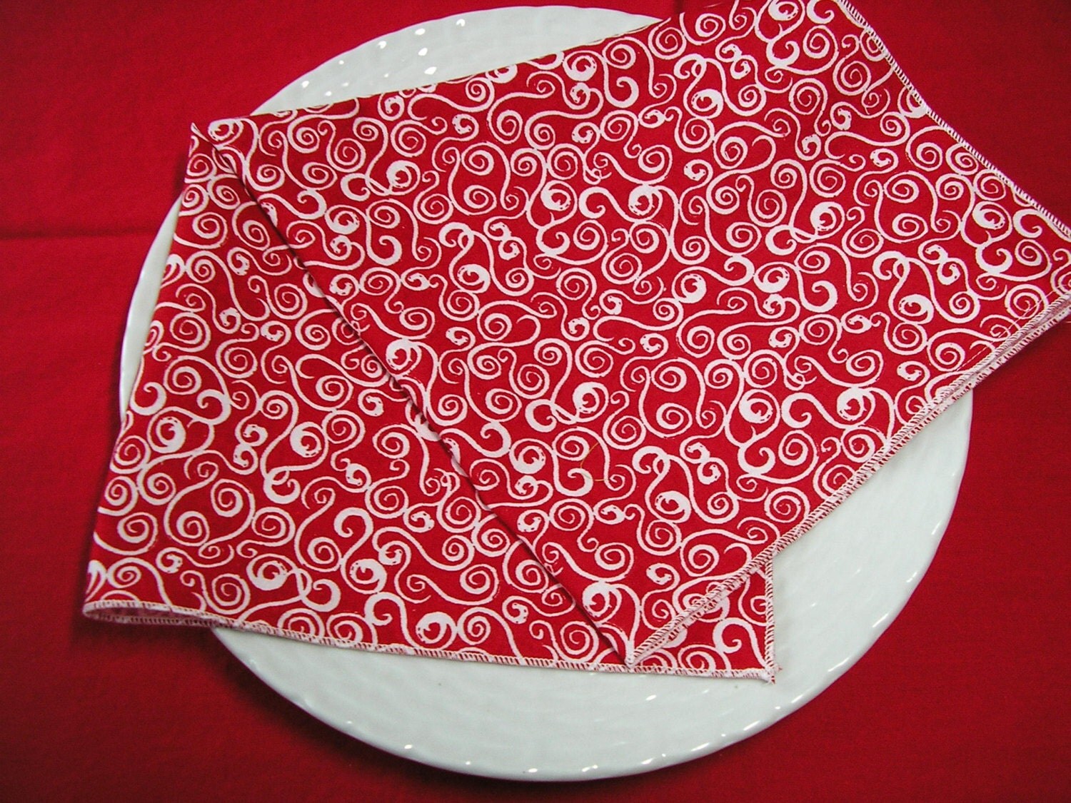 Cloth Napkins Red with White Swirls Set of 2