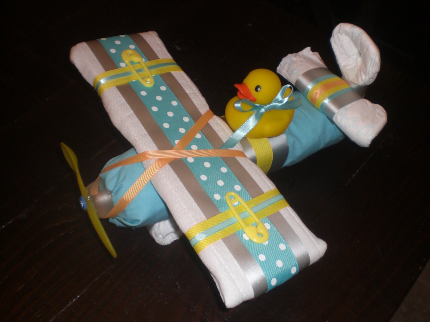 Airplane Diaper Cake Baby Shower by bearbottomdiapercakes