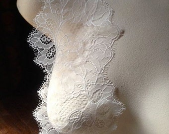 SAMPLE Chantilly Lace Ivory Creme for Bridal Lace Caps, Appliques, Gowns, Lingerie CH 1