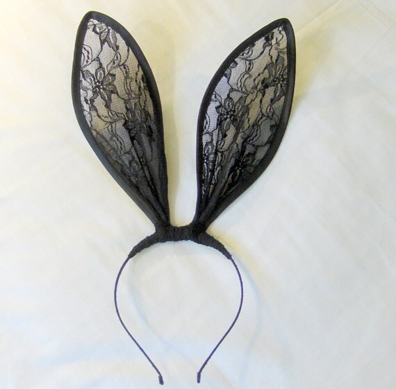 All Listings Elastic headband, generally suit for most adult and children. Built-in soft wire, bunny ear can be arbitrary bending. 1pc x Necktie. 1pc x Headband. 1pc x Tail.