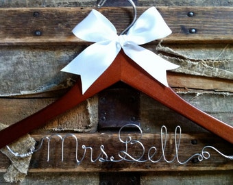 Personalized Bridal Hanger, Custom Wedding Dress Hanger, for Bride, a lovely gift for Bridesmaid or Graduate