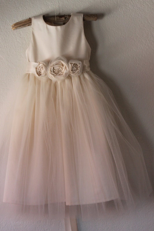 Vintage style Flower Girl Dress natural Organic cotton