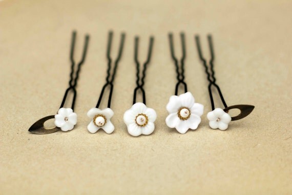 White Flower Hair Pins Bridal Hair Clip Set Wedding Headpiece