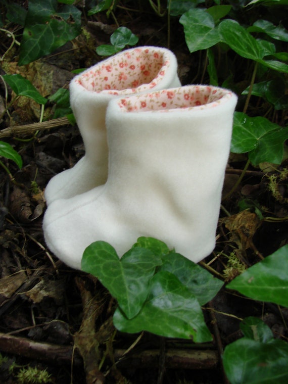 Baby Boots Sewing Pattern. Instant download PDF Baby Shoes