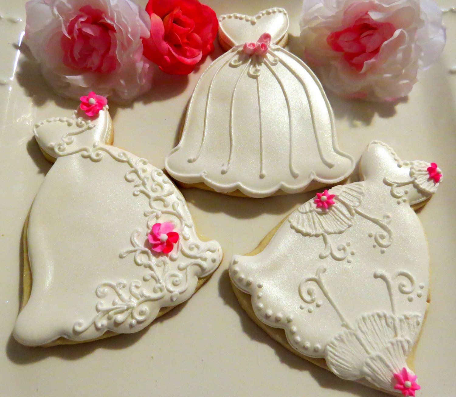 18 Decorated Sugar Cookies Wedding Dress Cake Bridal Shower