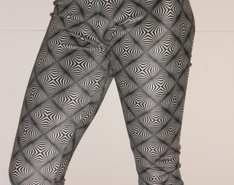 Black and white womens spandex leggings