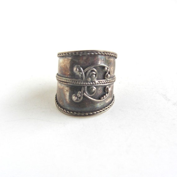 Wide Sterling Silver Ring / Cigar Band Ring Vintage by lucra