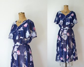 1950s Dress / 50 Navy Taffeta Dress by FemaleHysteria on Etsy