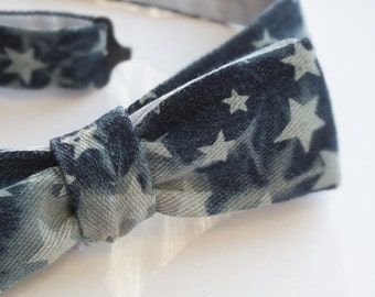 Denim - skinny style bow tie, freestyle, self tie bowtie for men - light blue cotton on reverse, by Bagzetoile