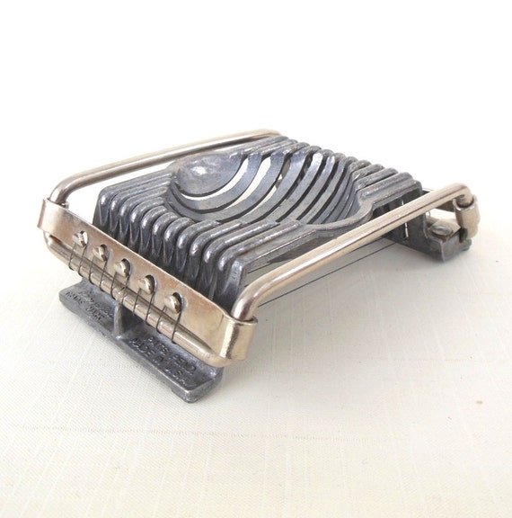 Wire Egg Slicer Easy Aid Vintage Made in USA