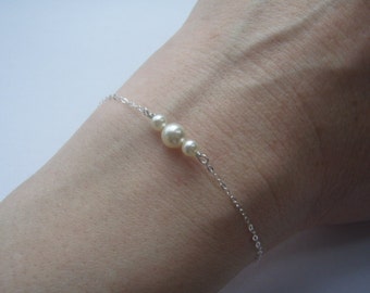 Silver, gold, rose gold Bracelet- Pearl Bracelet- White Pearl- Dainty Silver Bracelet- Tiny Pearl Jewelry- 925 Sterling Bracelet
