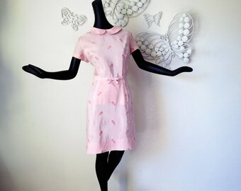 LARGE Mad Men Pink Rockabilly Dress Vintage Wiggle Dress 1960s 60s Bombshell PinUP Sheath Shift Embroidered Guitar Ukulele Shirtwaist Large