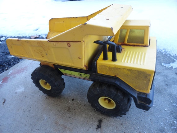 1970s Vintage Tonka Dump Truck Lot 2