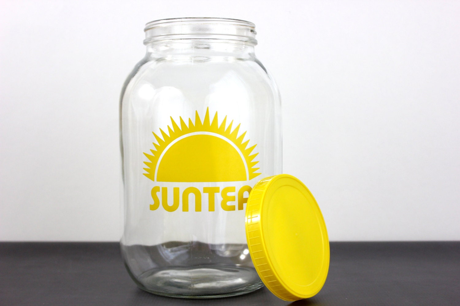 Sun Tea Jar Anchor Hocking Glass Bright Yellow Graphics Lid