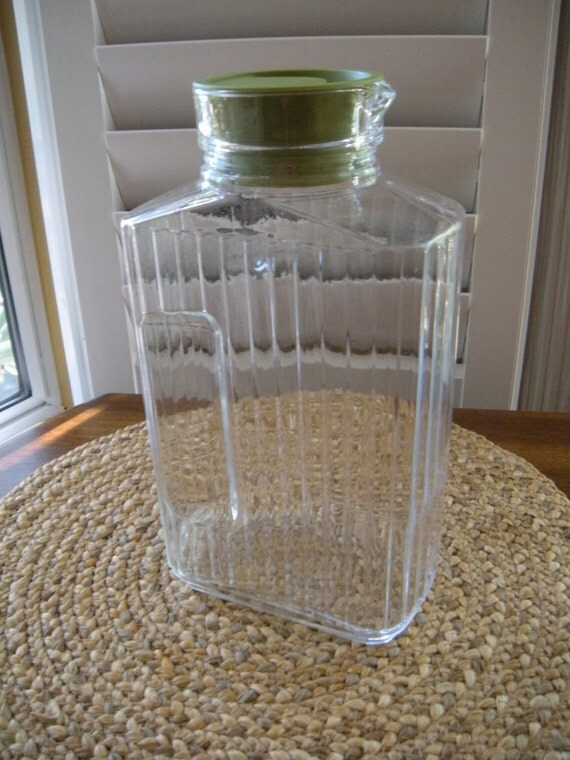 Vintage Refrigerator Glass 101