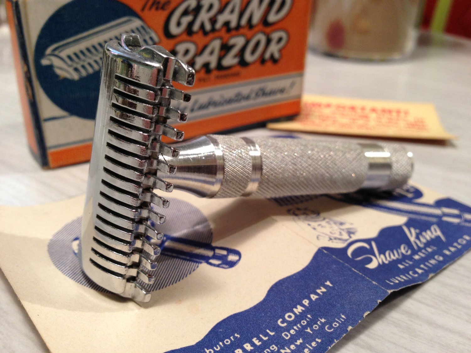 Grand Shave King Self Lubricating Razor in Original Box like