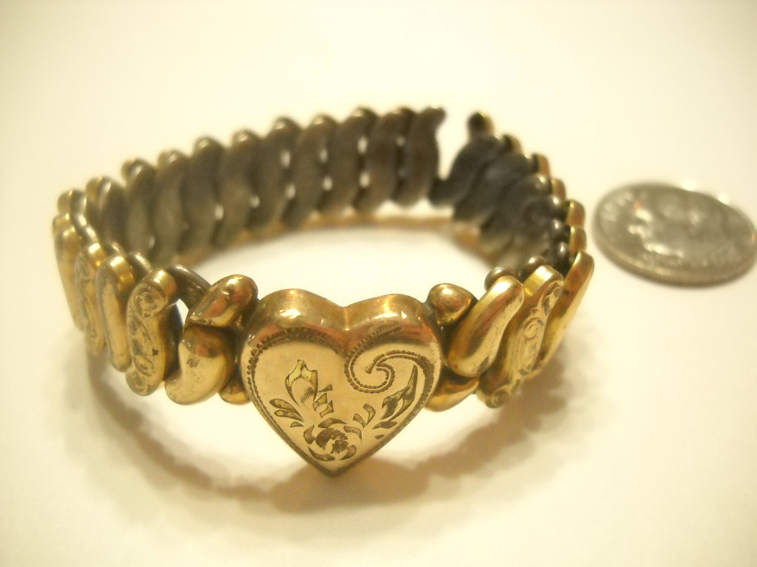 Vintage Gold Tone STRETCH BRACELET 4998