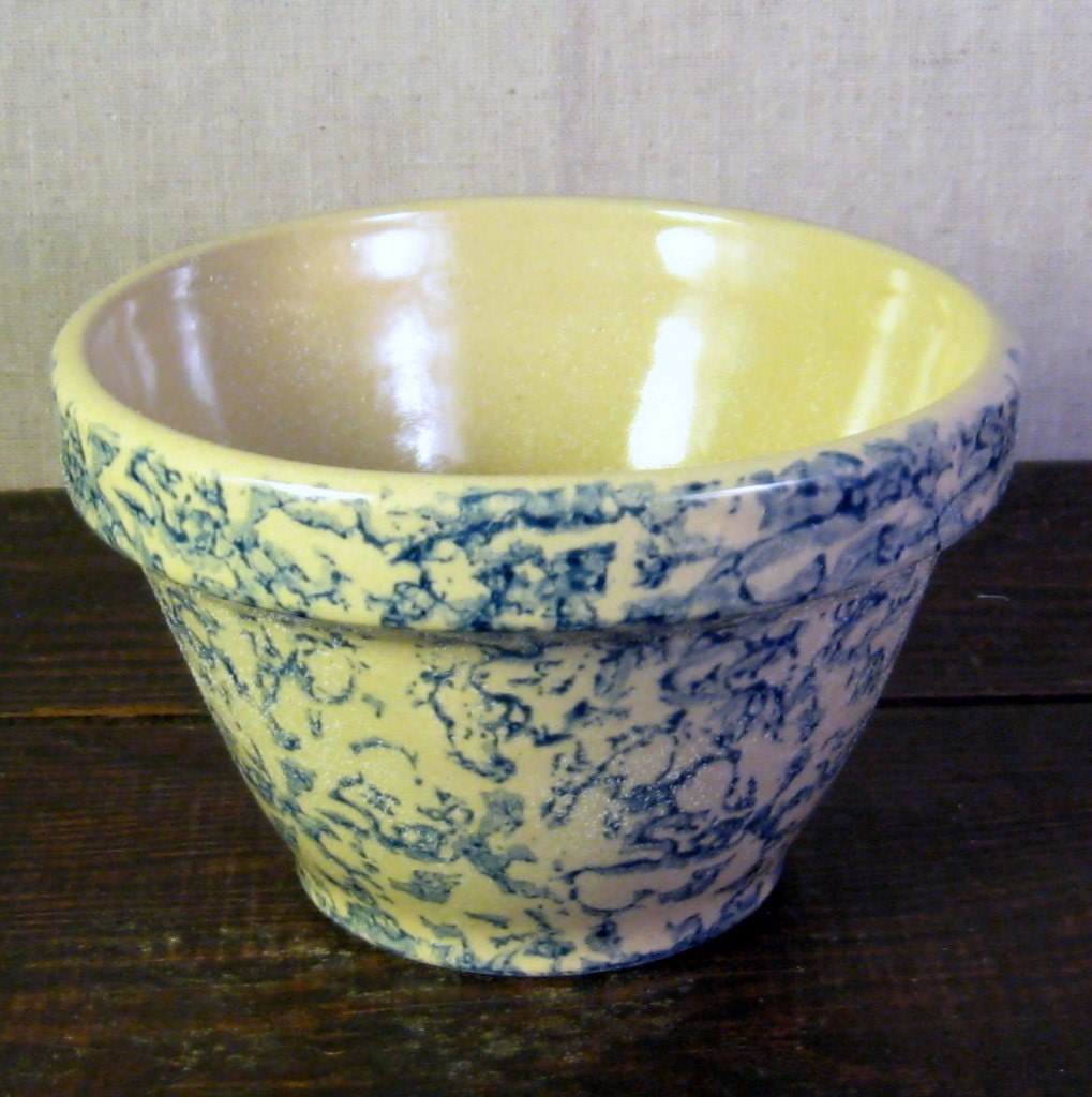 Vintage Robinson Ransbottom Roseville Ohio Pottery Blue