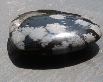 spotted speckled stone snowflake talisman obsidian amulet carved charm heart classic popular items puf mineral pocket gift