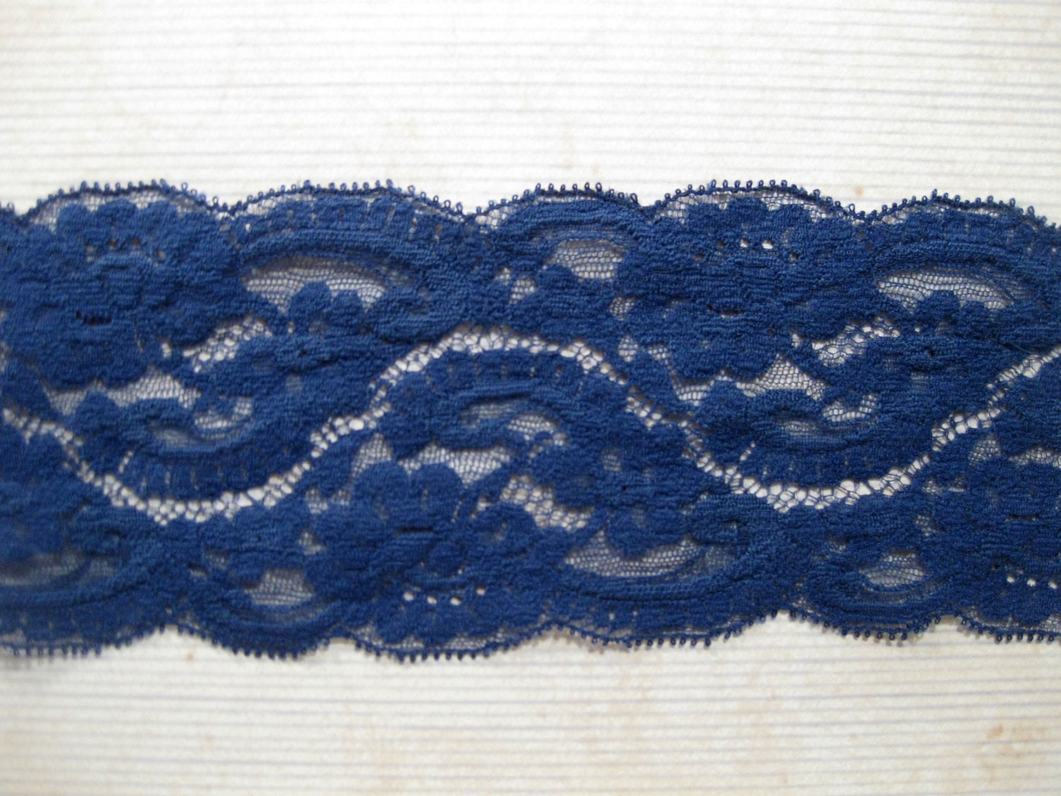 5 Yards Navy Blue Lace Trim 3 Wide Scalloped by OldSoulVintageLtd