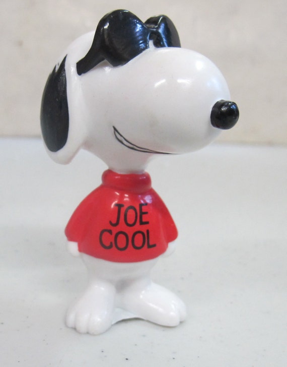 snoopy joe cool figurine