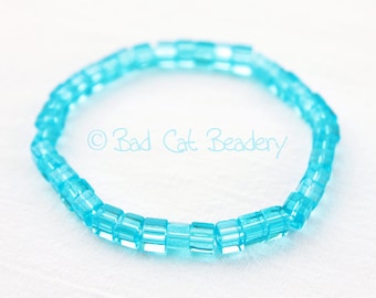 Spring Aqua Blue Glass Bead Stretch Bead Bracelet