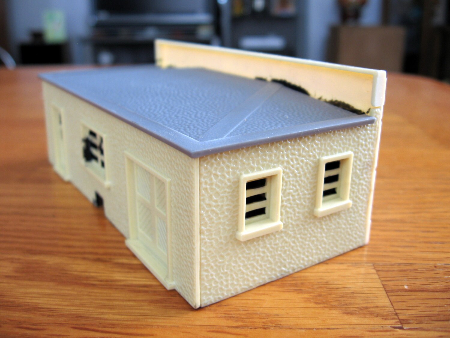 1950s Plasticville USA HO Scale Post Office for Train Layout