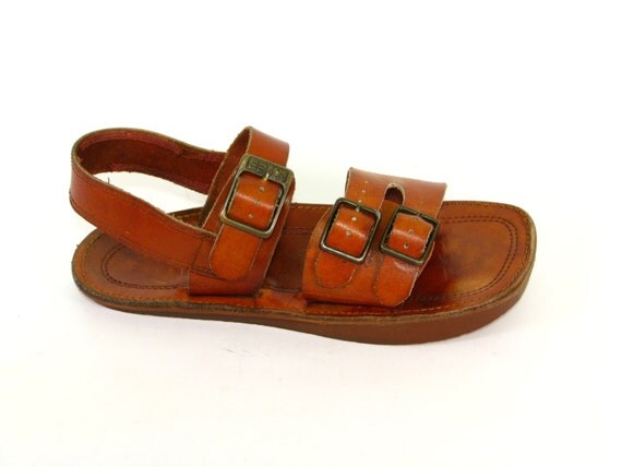 Earth Shoes Anne Kelso. 1970s Sandals. Woodstock Summer. 1970s