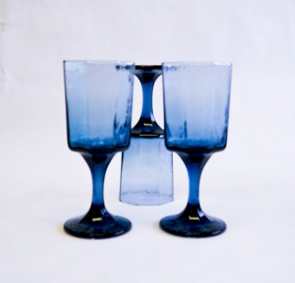 Dark Smoked Navy Blue Wine Glass Goblet Set of 8 Vintage