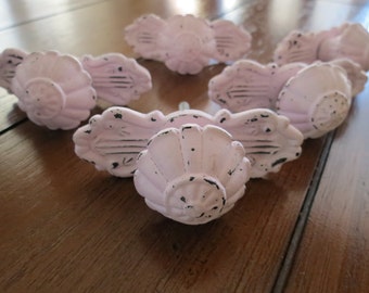 vintage inspired knobsvintage inspired pullsdistressed pale pink decorativedrawer knobdoor knobshabby chic stylecottage chic - Decorative Drawer Knobs vintage inspired knobsvintage inspired pullsdistressed pale pink decorativedrawer knobdoor knobshabby chic stylecottage chic - Decorative Drawer Knobs